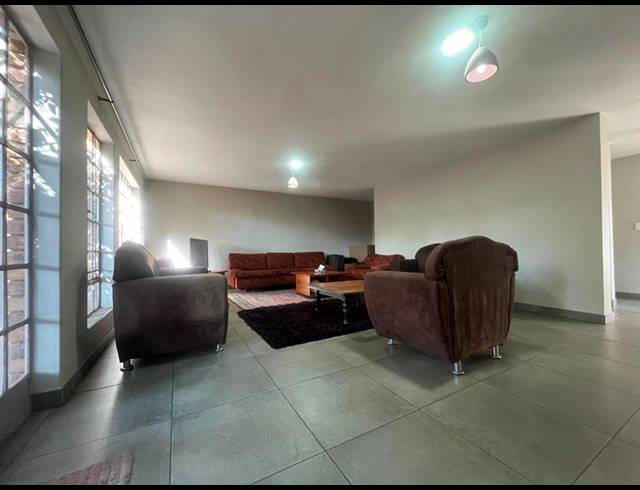 3 BEDROOM CLUSTER FOR SALE IN WATERKLOOF